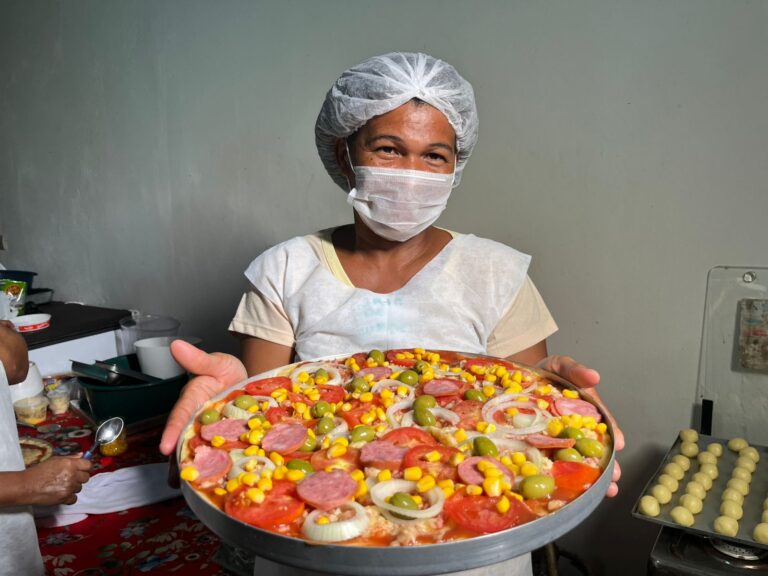 Prefeitura de Itambé promove curso de pães no distrito de Caricé em parceria com o SENAR e Associação de Mulheres