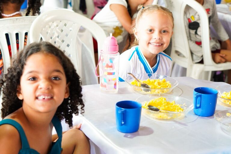 Itambé celebra seus 133 anos com conquista inédita para a educação: Programa de Café da Manhã Escolar beneficiando 100% dos alunos da rede municipal