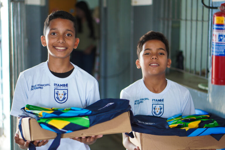 Juntos para Avançar: Rede Municipal de Ensino de Itambé retoma aulas na próxima segunda-feira (09)